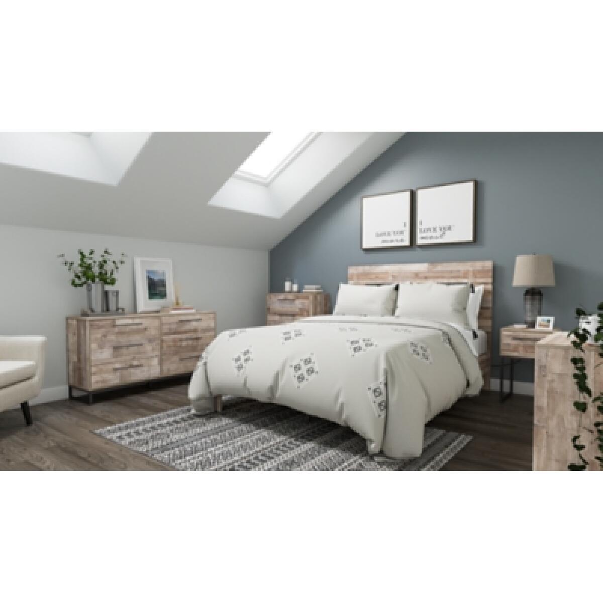 Neilsville Queen Panel Platform Bed Beds Ashley Furniture 19