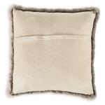 Gariland Pillow - Image 5