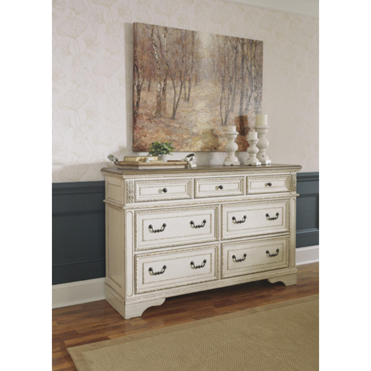 cc29e2e543e7f9179f4e869e38111a0b Realyn Dresser - Image 1