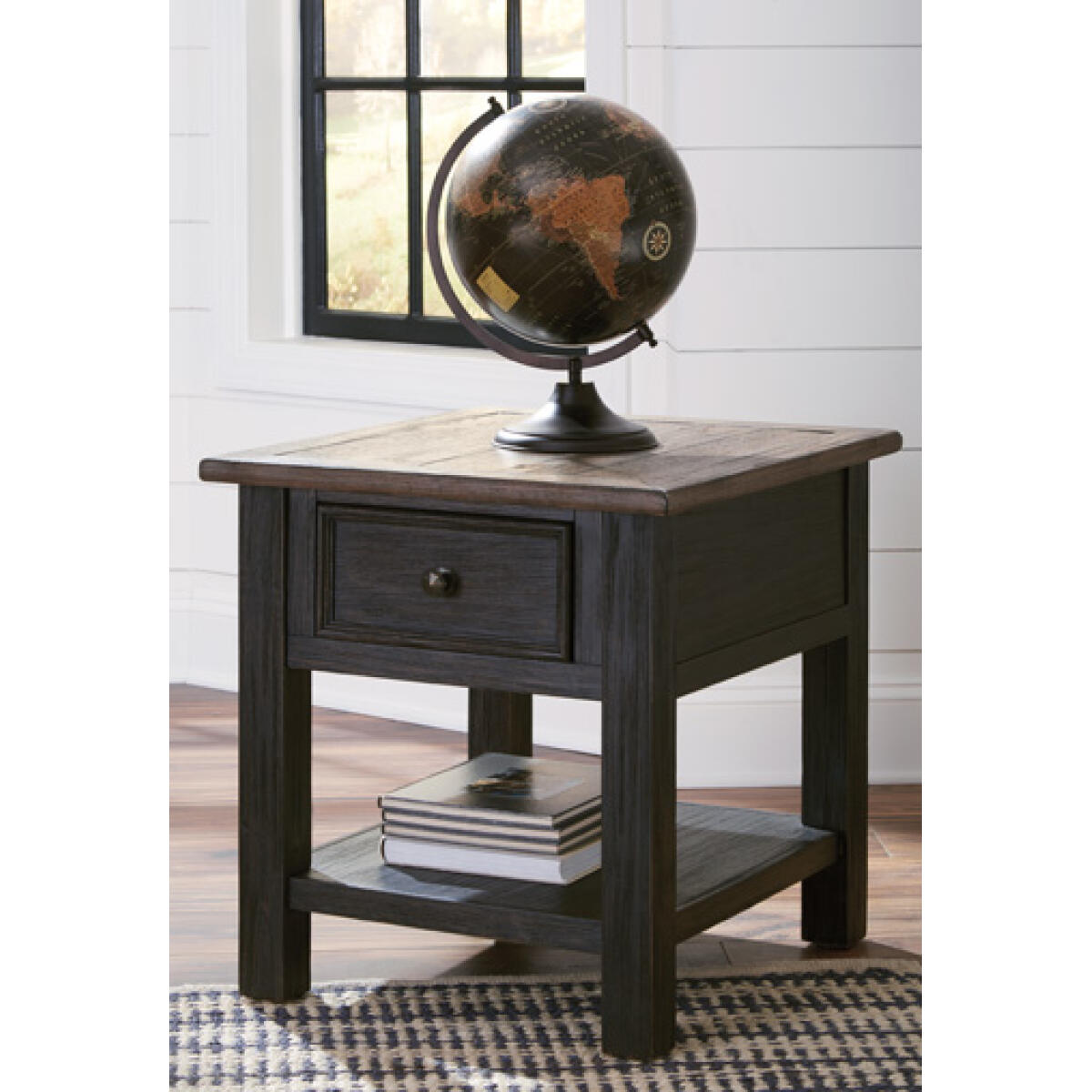 5b5cbcd04191ee03e783a3bf33cca8f2 Tyler Creek End Table - Image 1