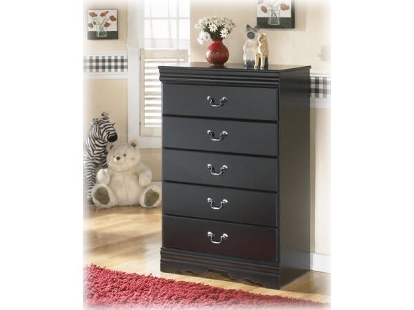 Huey Vineyard Chest of Drawers Chests Ashley Furniture