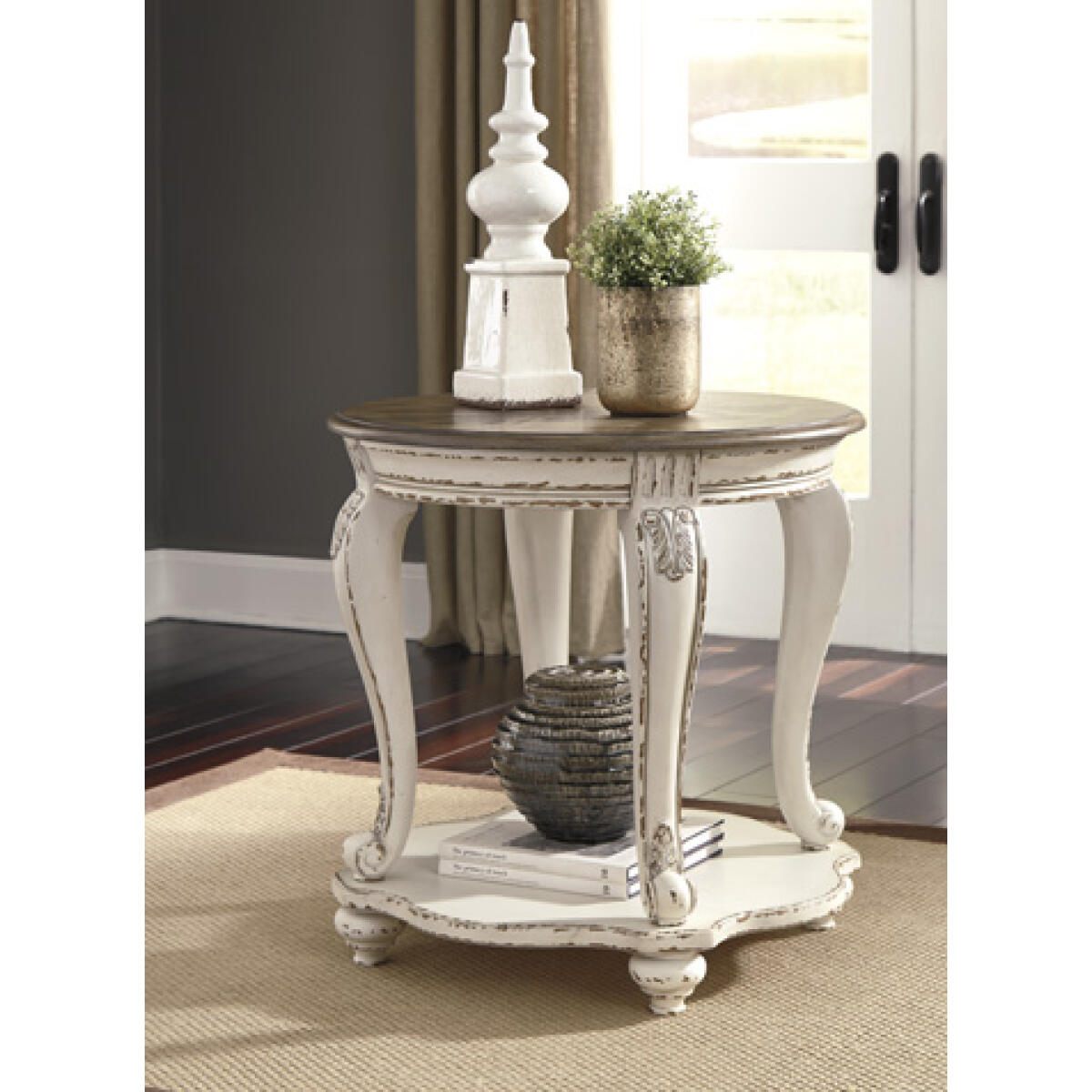 e0ecb471b77388aefb317ca5e729ceca Realyn End Table - Image 1