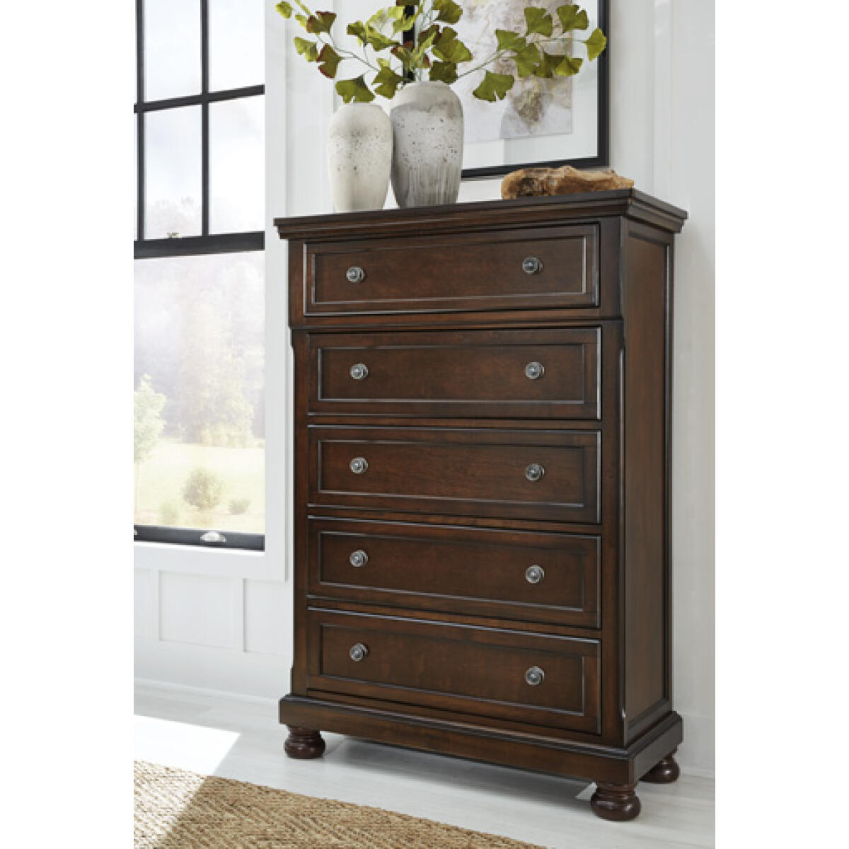 0afb35bf27d018a5c9380c2d1349ad07 Porter Chest of Drawers - Image 1