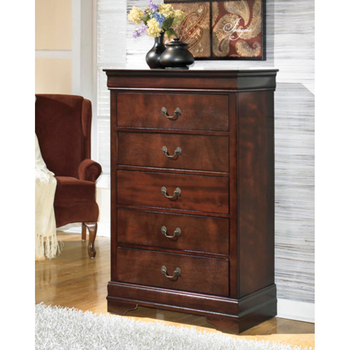 96946cf26643954d6b22027ee53b15fe Alisdair Chest of Drawers - Image 1