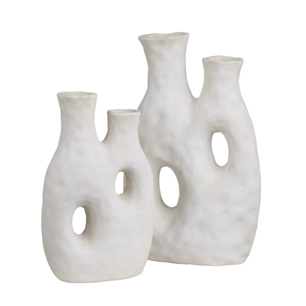 07d5ec4906aca68e53d75ec81388b249 REEVES VASES - Image 1