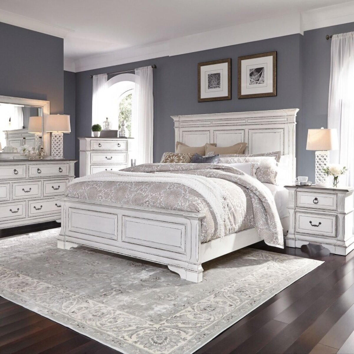 0af4e28164552b15af41fe0a0b10c190 Abbey Park Queen Panel Bed, Dresser & Mirror, Chest, Night Stand - Image 1