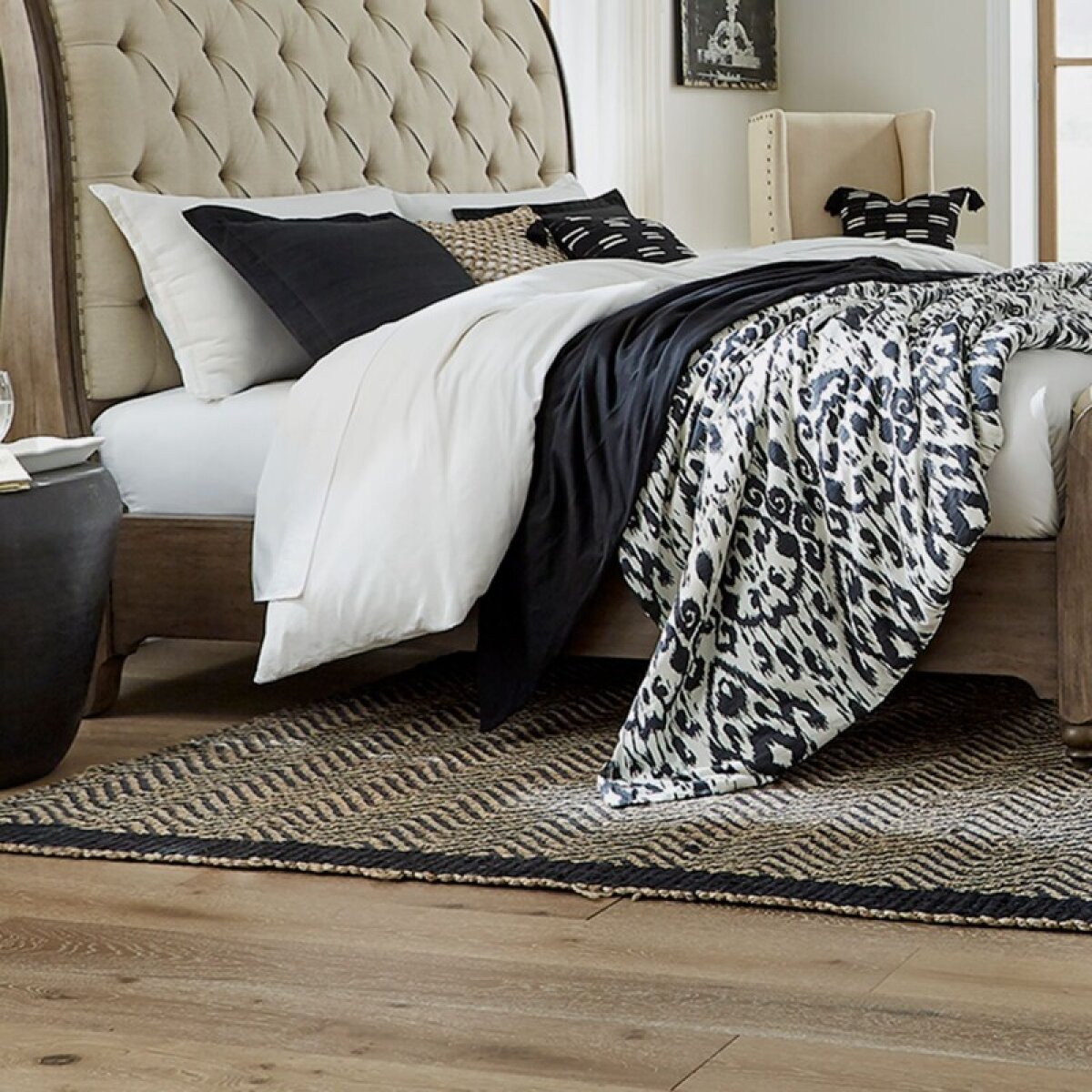 0b78a0f9783877c08f17f482d833eb91 Sleigh Bed Rails - Image 1