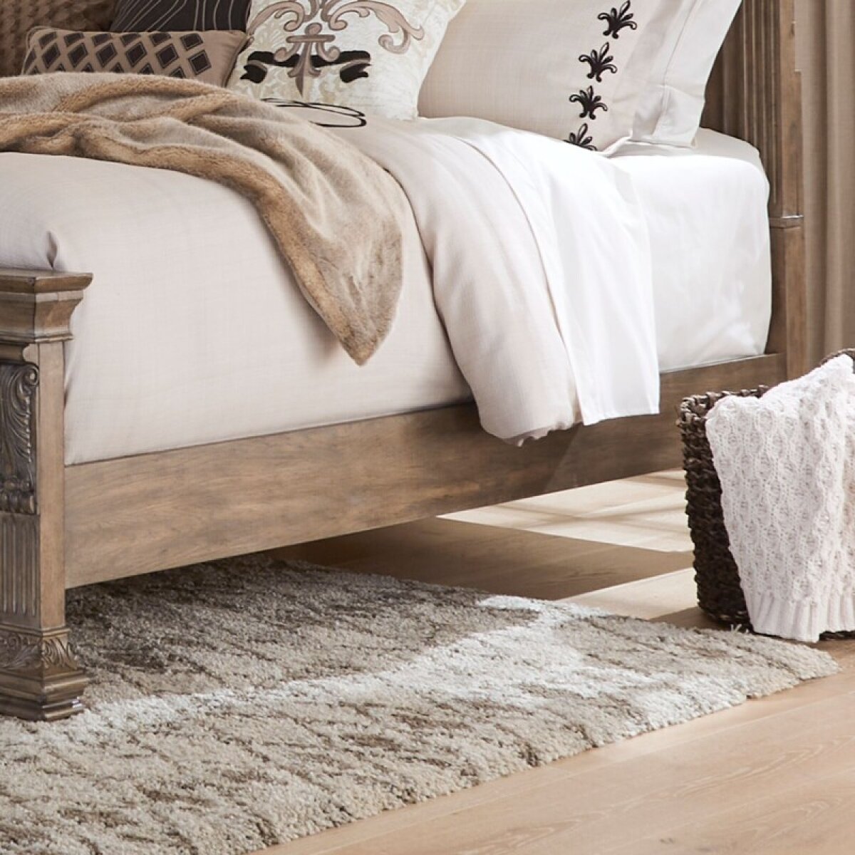 0b8568378bd1f3feade493dbcb33ba4e Panel/Poster Bed Rails - Image 1