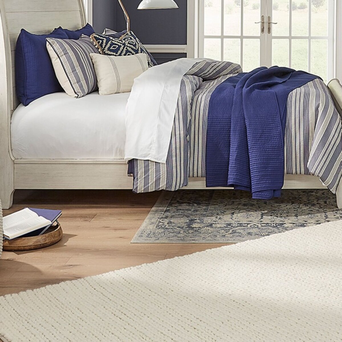 0f9bccbbcc0ea633db7a6e9a4b6c5da7 Sleigh Bed Rails - Image 1