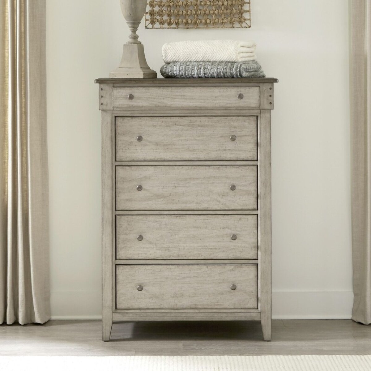 1b6c065a2850b44ae8f3fe8dd18d3523 Ivy Hollow 5 Drawer Chest - Image 1