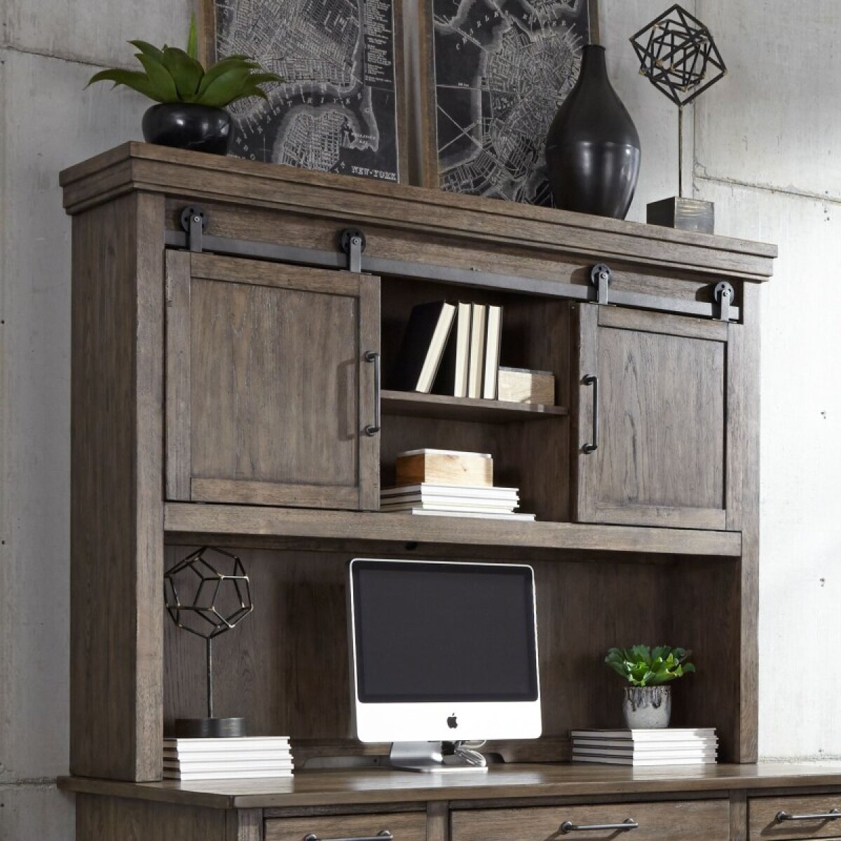 1f472b1e2bc128a390ce0668e09dd7d5 Credenza Hutch - Image 1