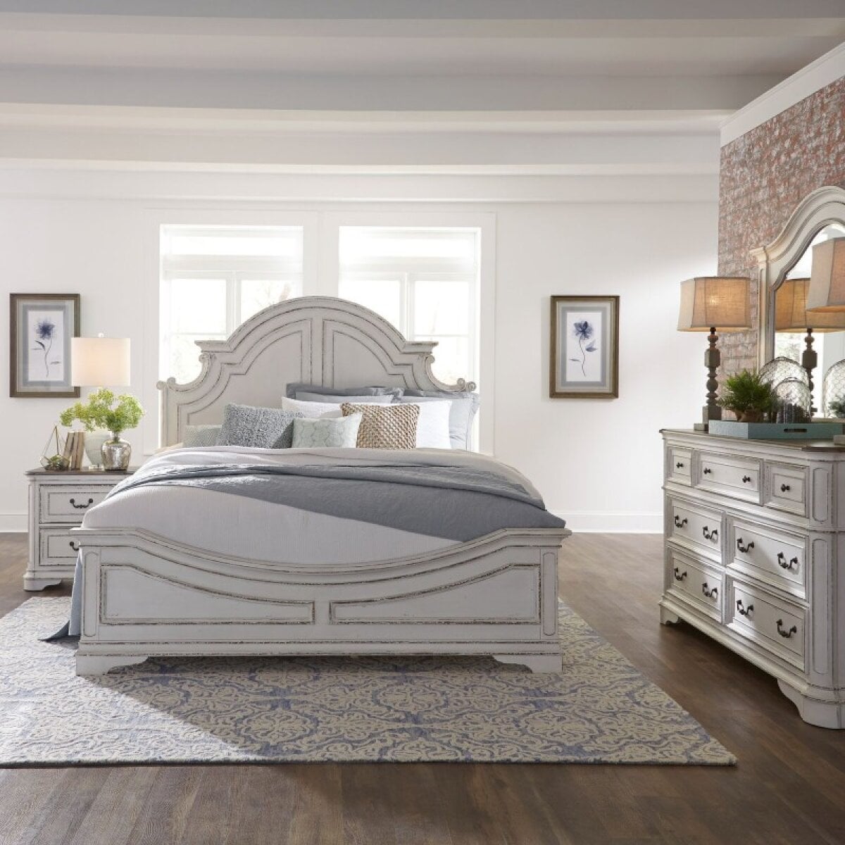 2561da79ef67b691283da639f069a36e Magnolia Manor Queen Panel Bed, Dresser & Mirror, Night Stand - Image 1