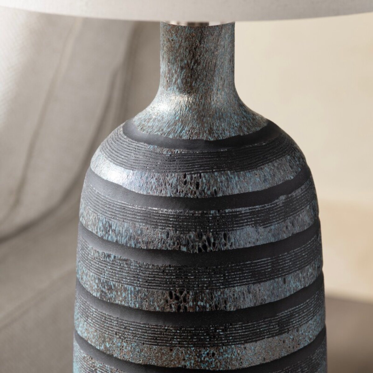 27483c2449a28cbdbf996e9b499018ba Paloma Table Lamp - Image 1