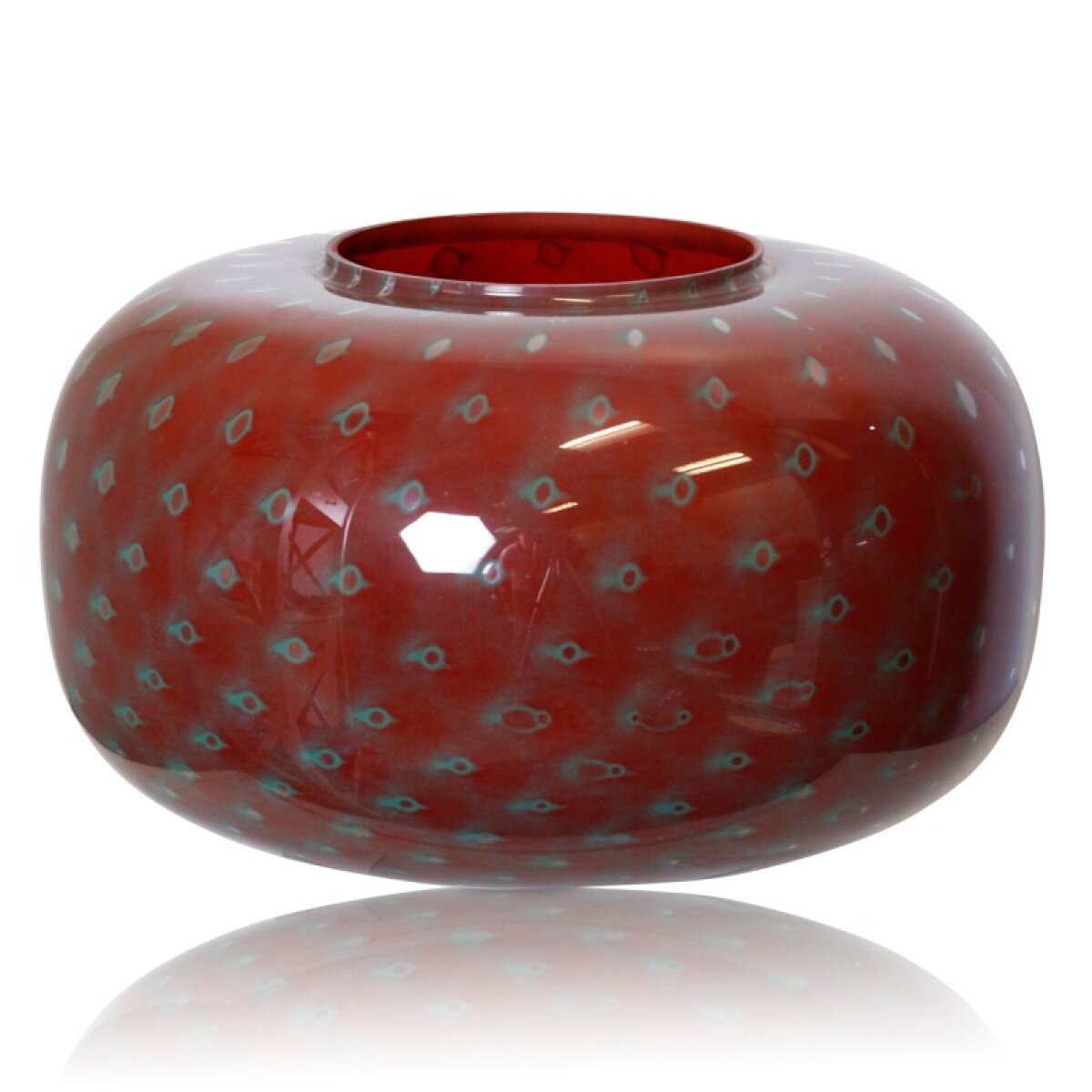 34b6d9682686f9d68c2f1abef4d6a66e Scottish Red Art Glass Vaso Puff Vase - Image 1