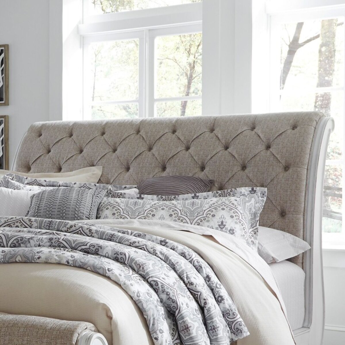 553a18bfaff0590c4713e44b475b52f1 Magnolia Manor Queen Uph Sleigh Headboard - Image 1