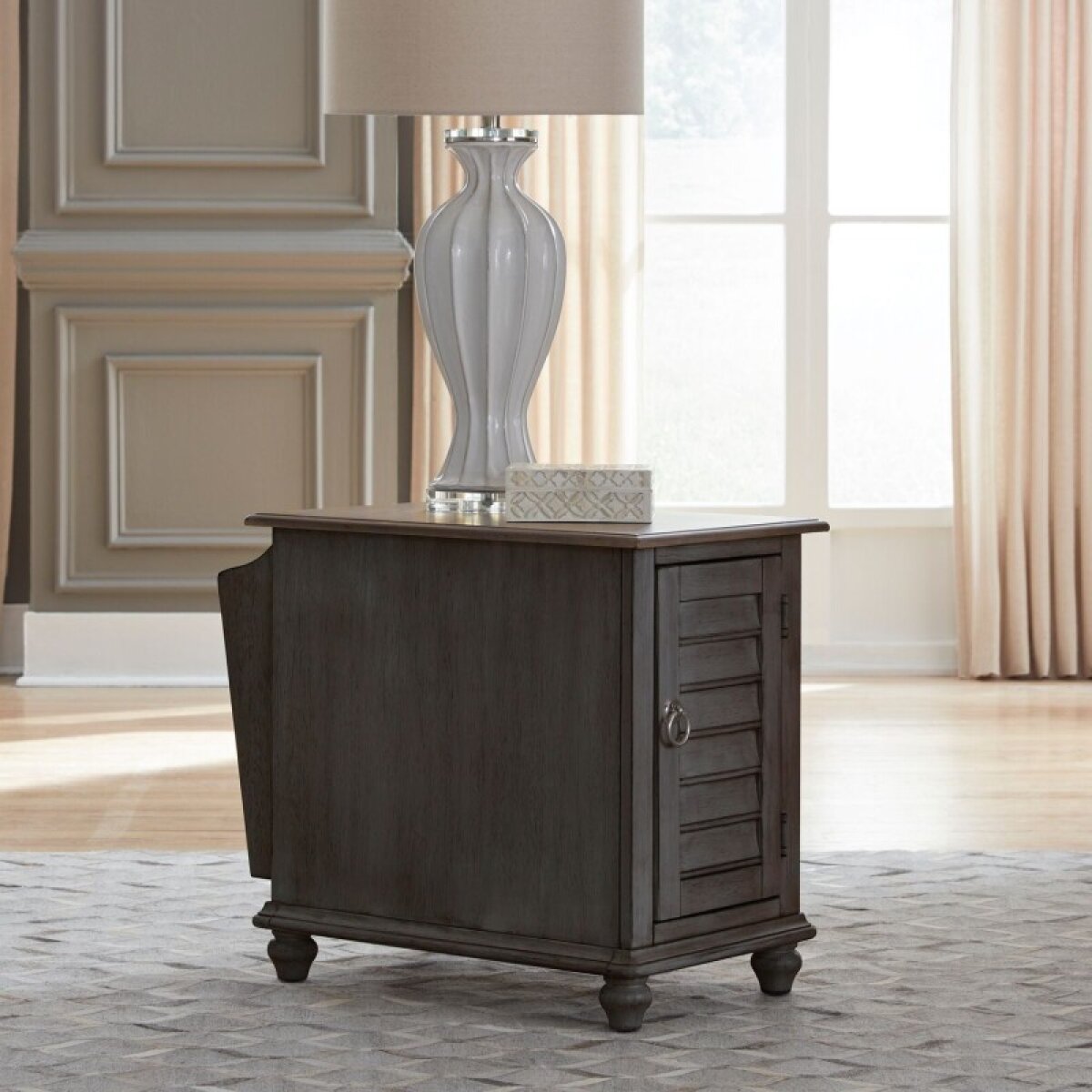 67eb17f2c40ed9ba9d5e4cfade29cd85 Chair Side Table - Image 1