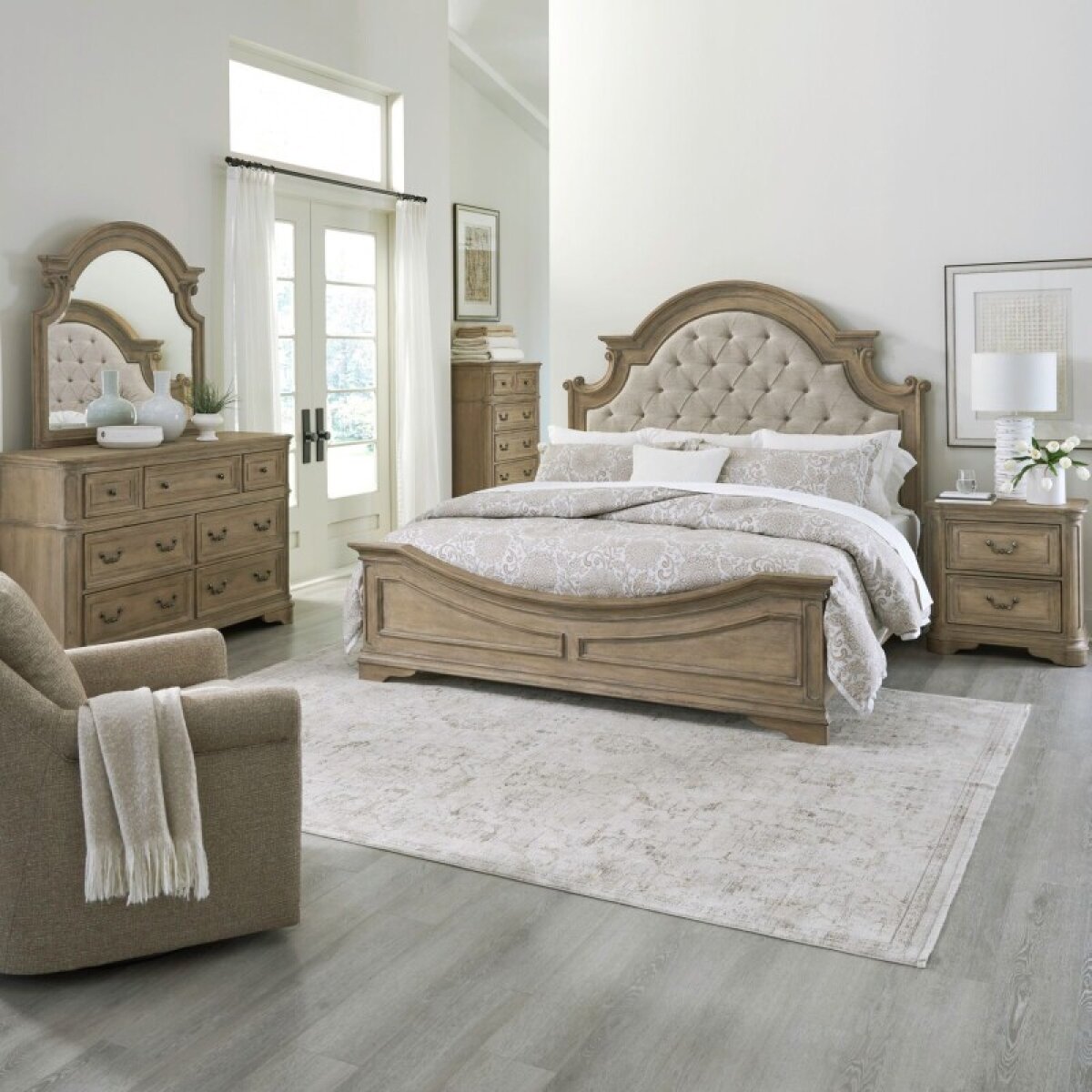6992661608885480db8c50db05a73afa Magnolia Manor Queen Uph Bed, Dresser & Mirror, Chest, Night Stand - Image 1