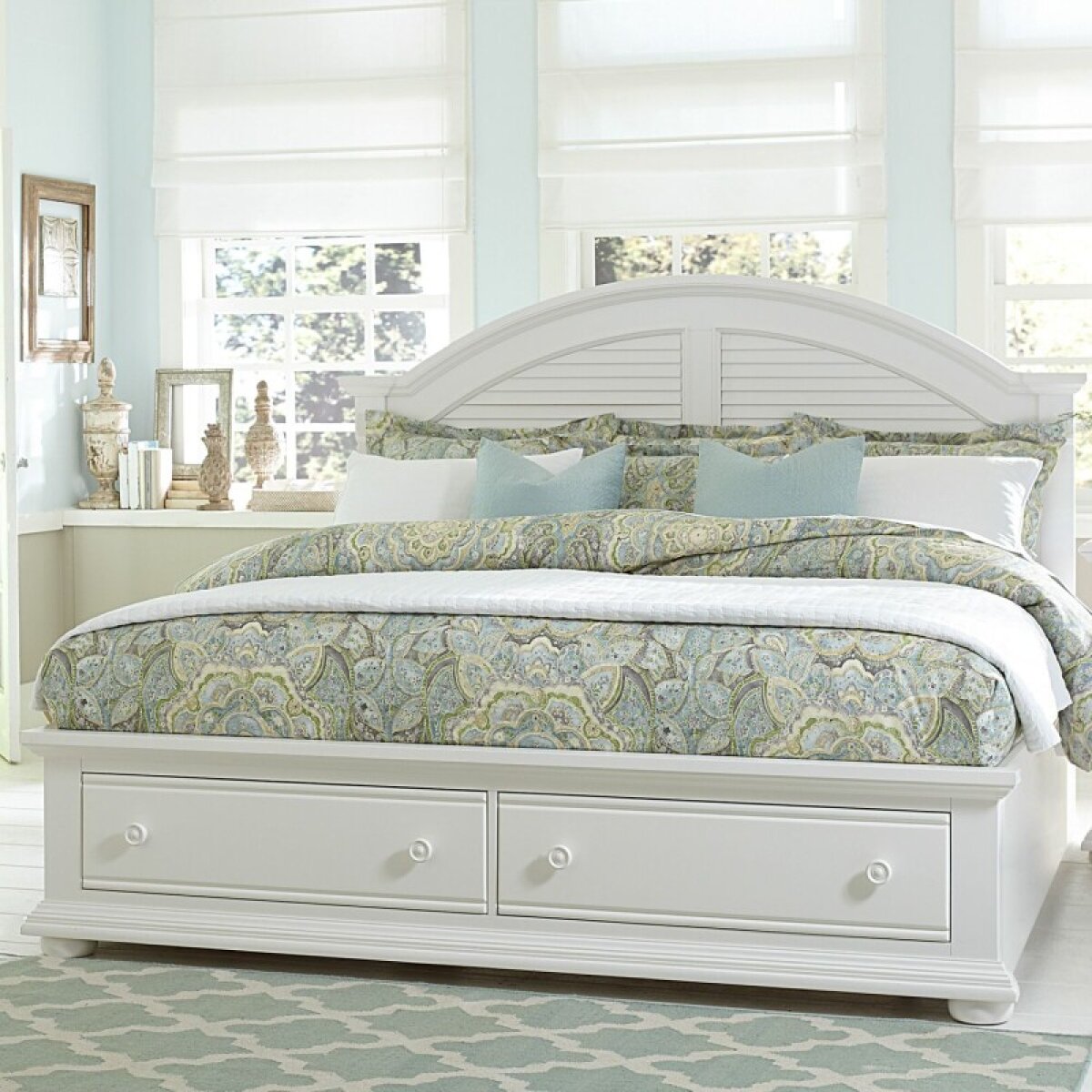 6cabc0354859b8dc7ae3b9a48ab39530 Summer House I Queen Storage Bed - Image 1