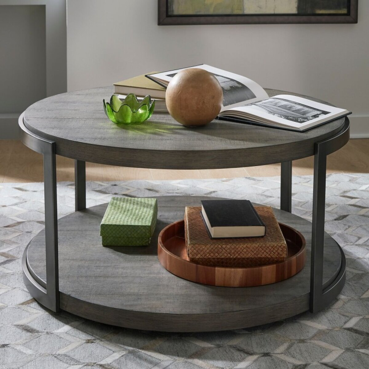6e0855ff5d18bb0d371c9deb97dfe4e5 Round Cocktail Table Base - Image 1