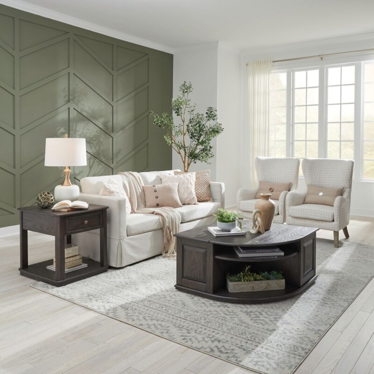 701f3bd9c1c715ad9ebafaeb351e2b16 Wallace 3 Piece Set - Image 1