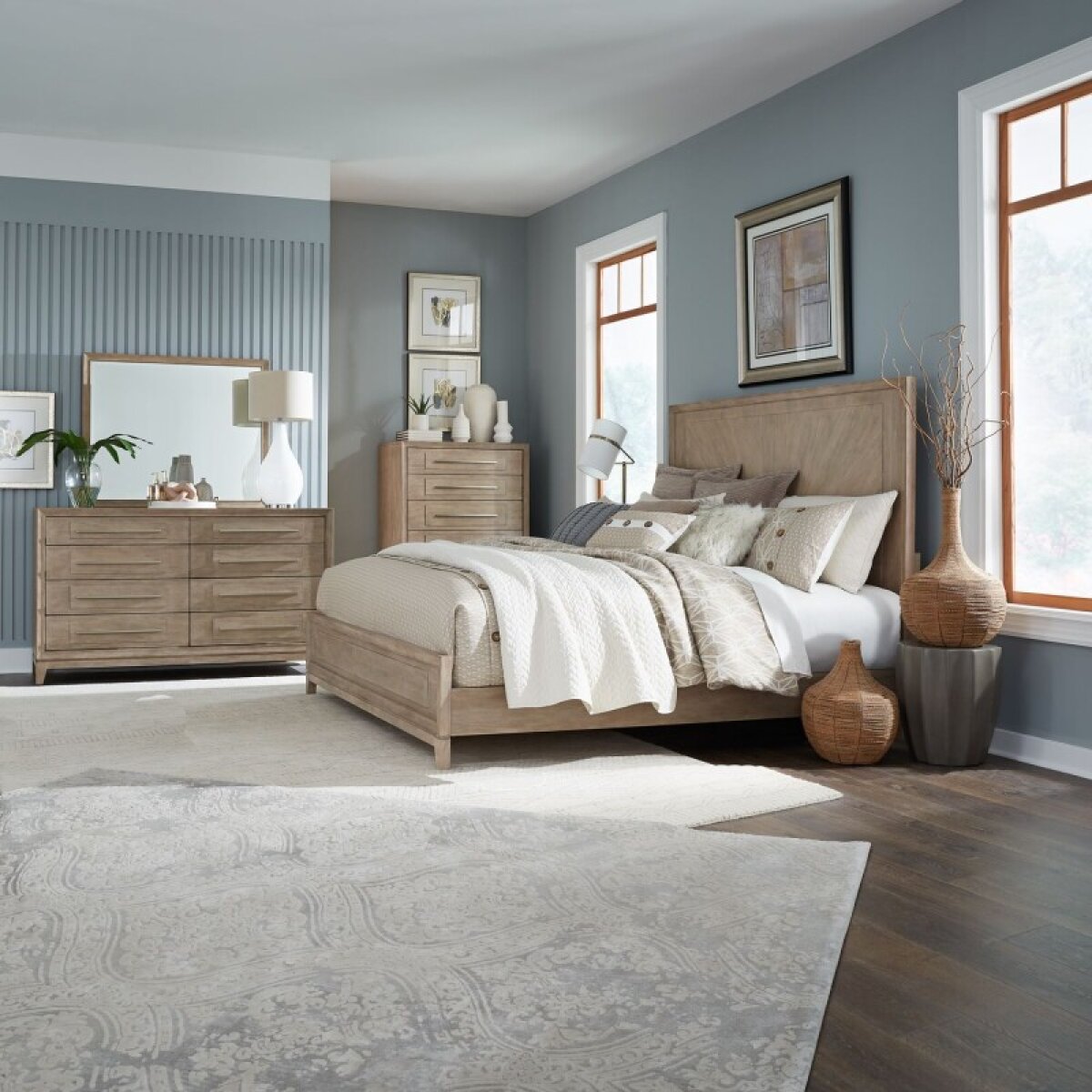 74b483f3b5e15cc440917cbfd6822542 Brentwood King California Panel Bed, Dresser & Mirror, Chest - Image 1