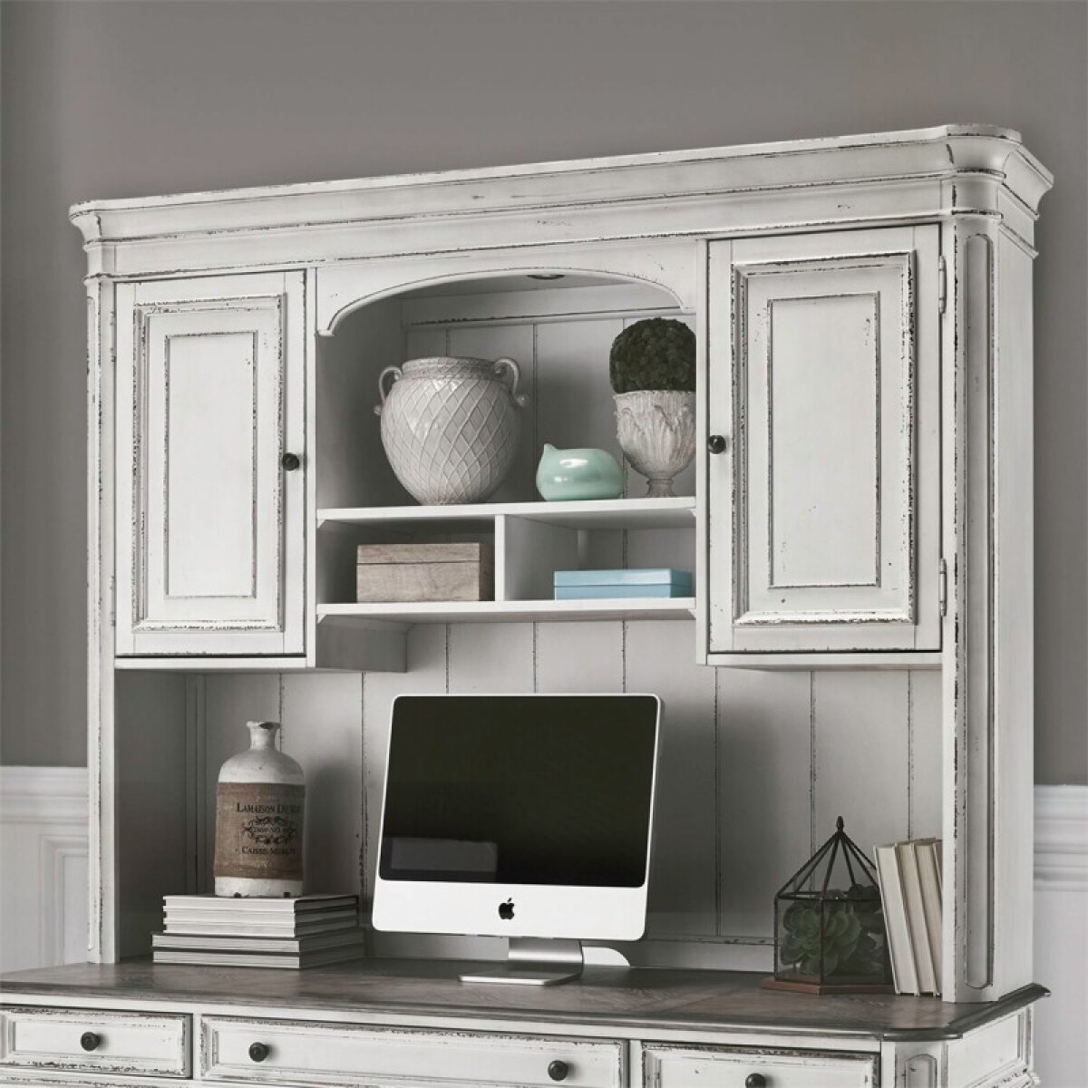 7ba6dd0c3e9c6e27fa5b4dbd780d407b Magnolia Manor Jr Executive Credenza Hutch - Image 1