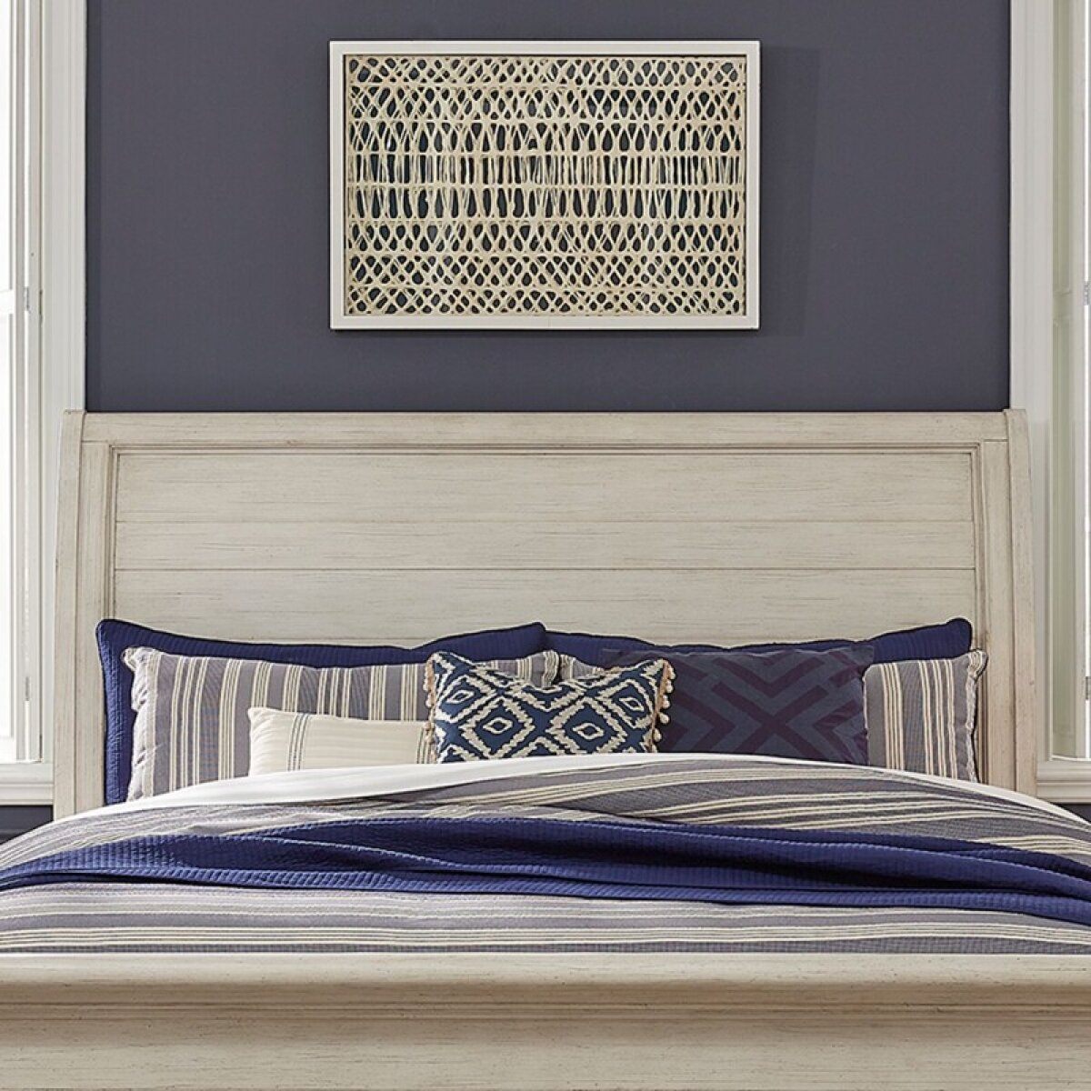 825241257222c2b452f332254dc7bd83 King Sleigh Headboard - Image 1