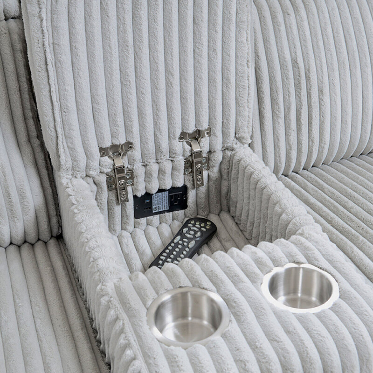 83ee210ec9ce43a169af070c8ba556ab Radius - Mega Grey Power Glider Console Loveseat - Image 1