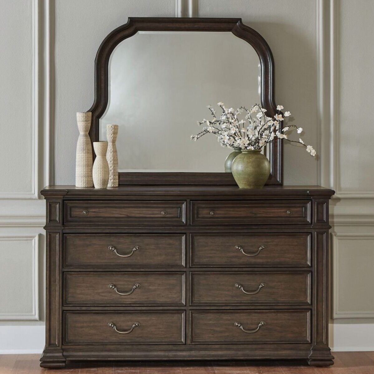84031e38827d87ac63a03adef947548d Provence Park Dresser & Mirror - Image 1