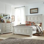 Big Valley King California Panel Bed, Dresser & Mirror