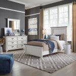 Allyson Park Twin Panel Bed, Dresser & Mirror