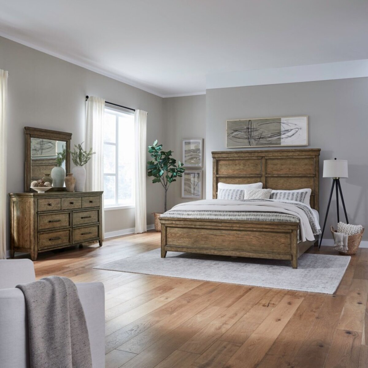 9b878e4cb63a9f98cc6b90b61ff48de0 Carolina Park Queen Panel Bed, Dresser & Mirror - Image 1