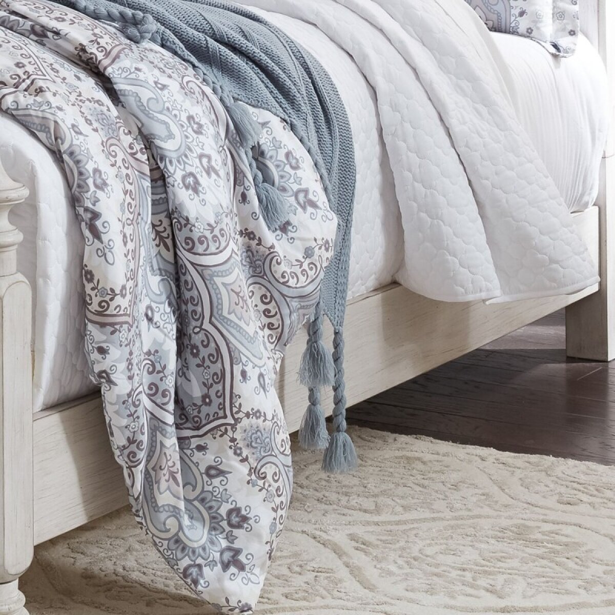 9f6a0b1d756e0f53d064341b25013917 Panel Bed Rails - Image 1