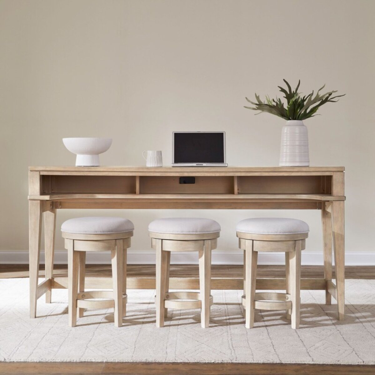 a4e808de8001cdf7efc60251a638df94 Brentwood 4 Piece Set - Image 1