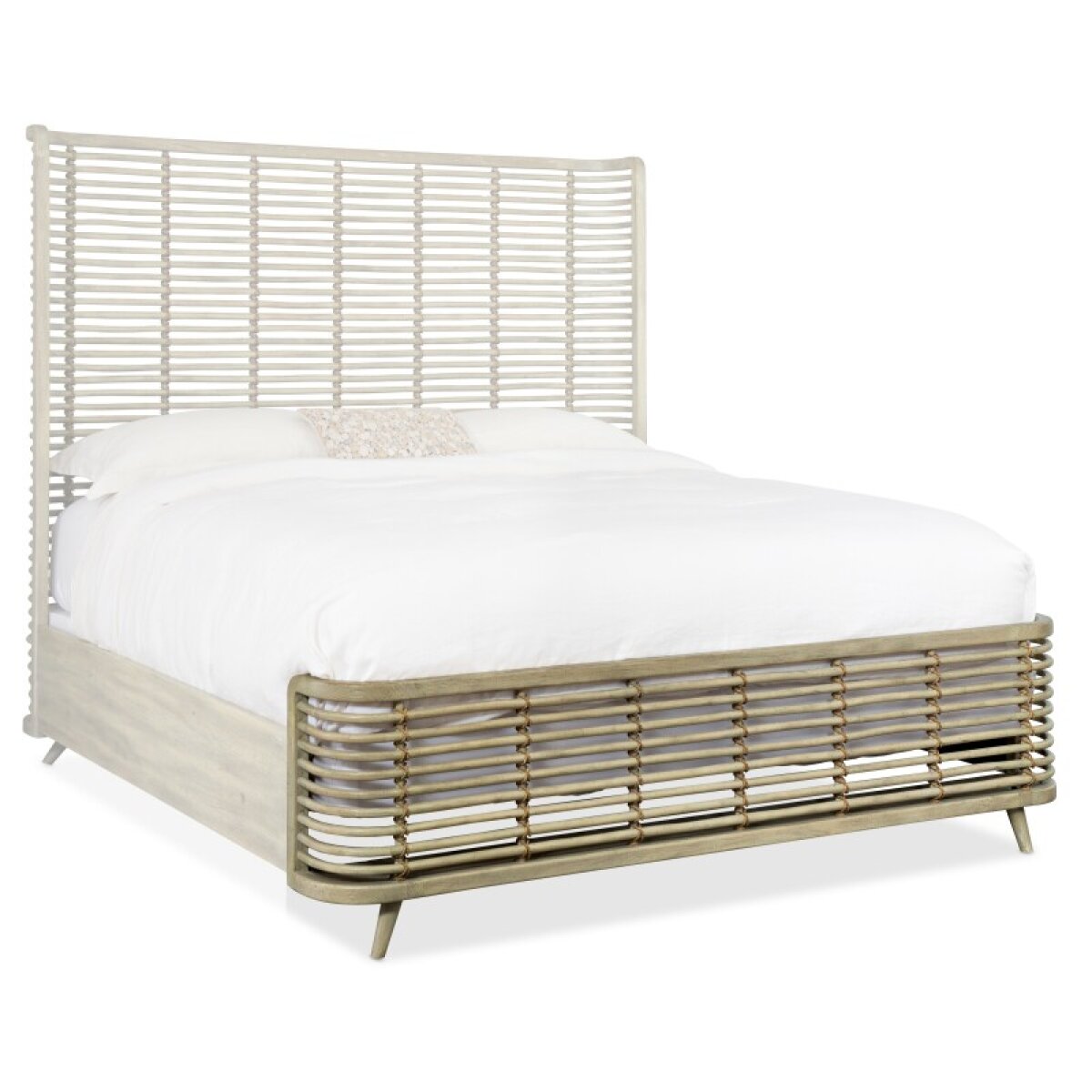 a5ff49bb1193b4b51bfd0c3af112376d Bedroom Surfrider 5/0 Rattan Footboard - Image 1