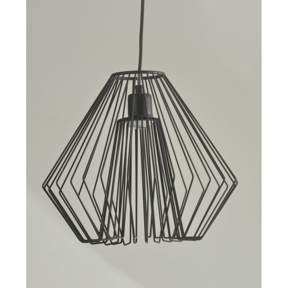 b089a4eddf8d4f527d8a184d62d31841 Metal Lamp - Image 1