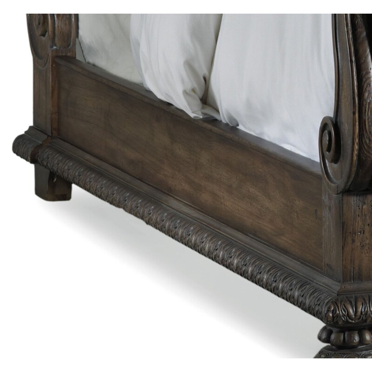 b0c9b58f242e08a0935eaa4e3d6de0b8 Bedroom Rhapsody King Tufted Rails - Image 1