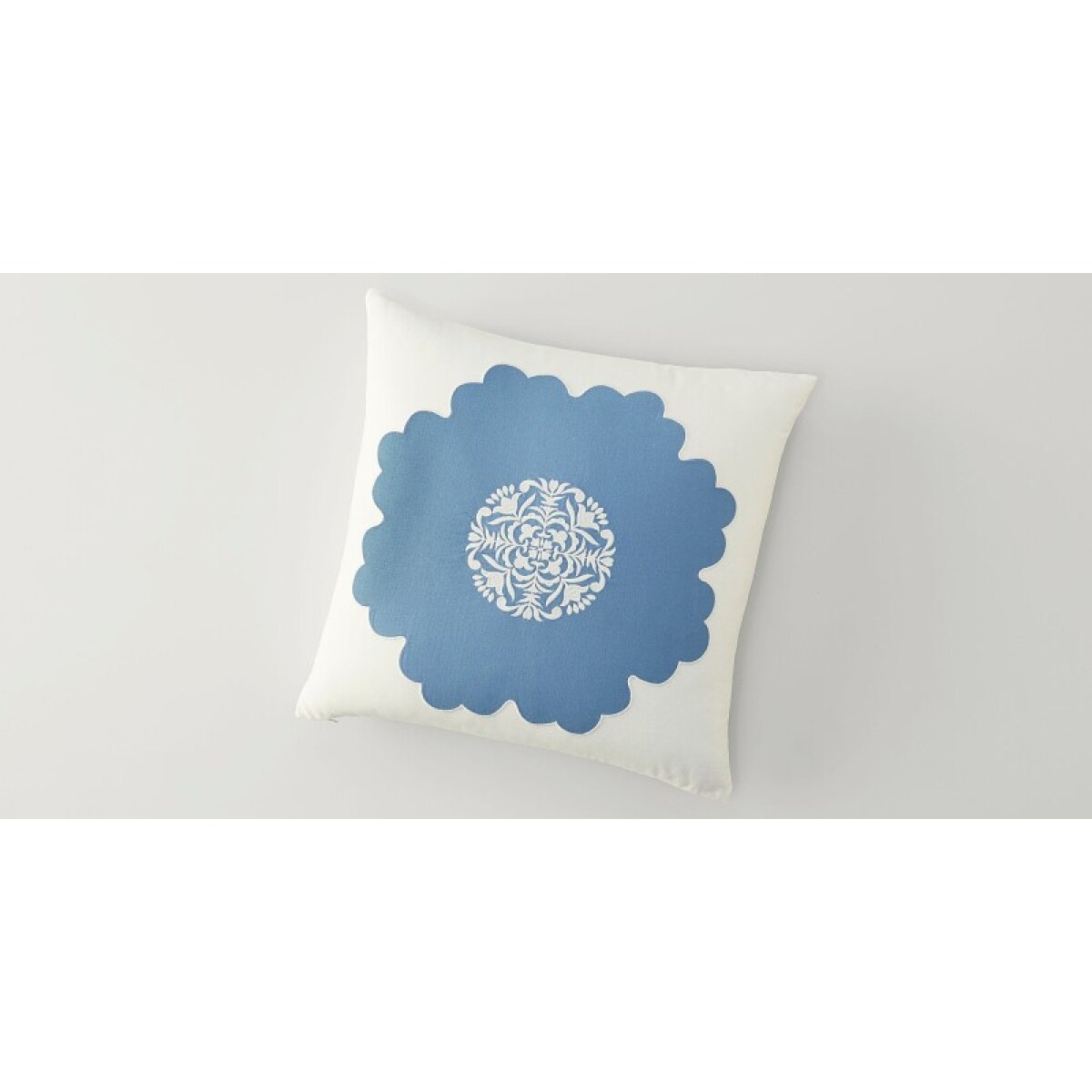 b8674454822de0578779c1d14b989336 Augusta Square Pillow - Image 1