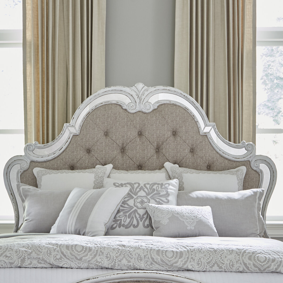 be838e6dd58402398b1f4c602005f9d2 Queen Uph Mirror Headboard - Image 1