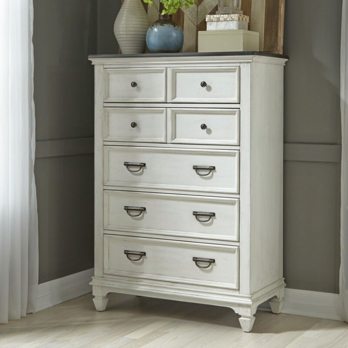 c1cc085545161cf34962604020a79a7c Allyson Park 5 Drawer Chest - Image 1