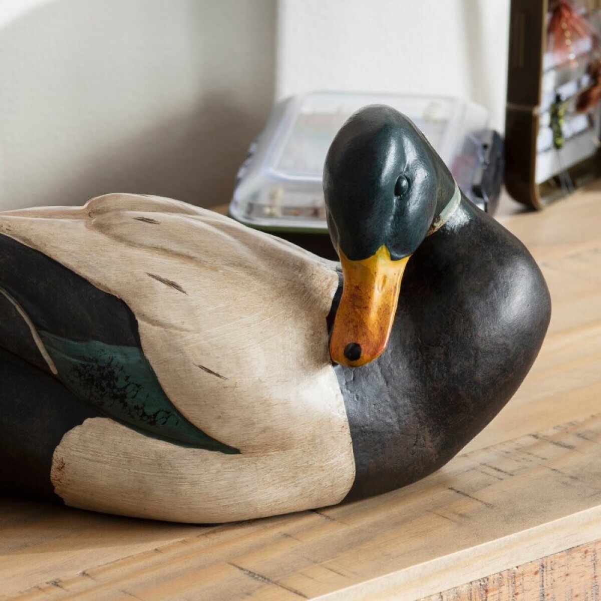 c2ff1349483360bc0a489a0e721ecbe1 Mallard Statue - Image 1