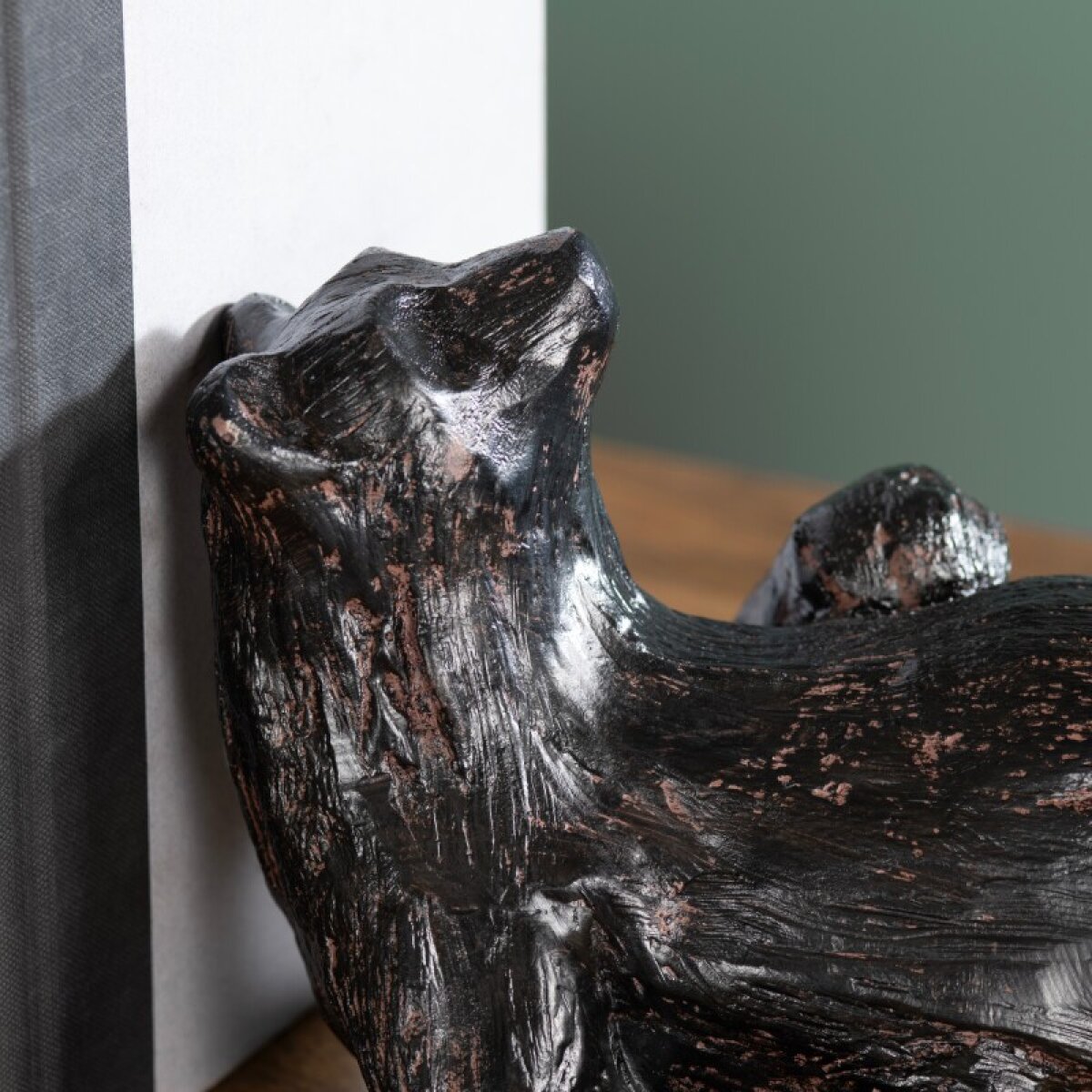 d8b317518b142cddefc470ea2f6c60c0 Lazy Days Statue - Image 1