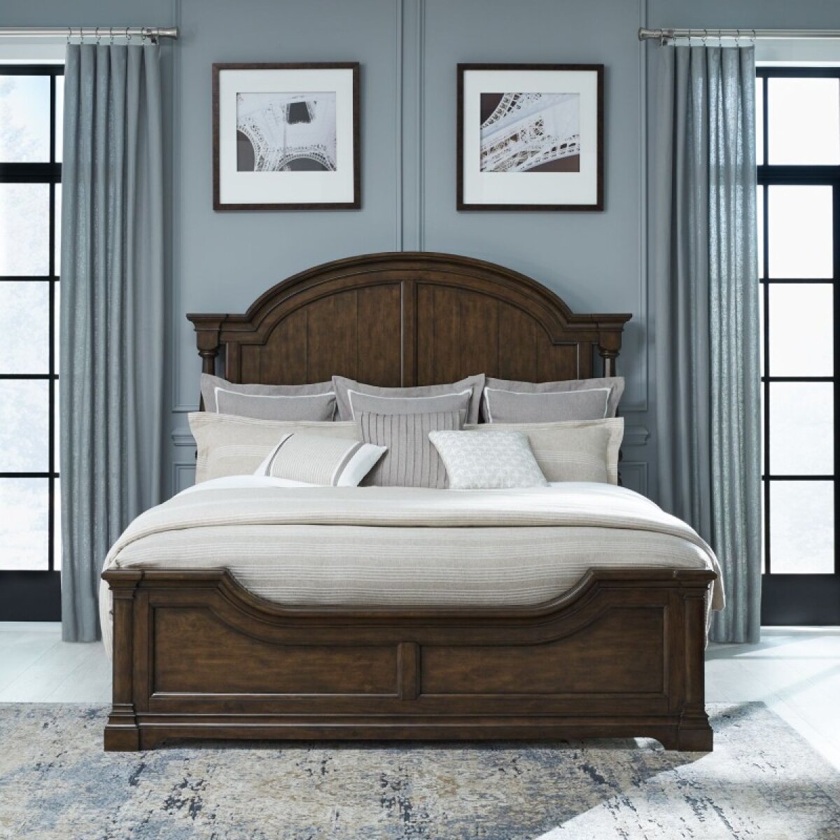 dcbbf5384e01618f78fca807f35c8c64 King California Poster Bed - Image 1