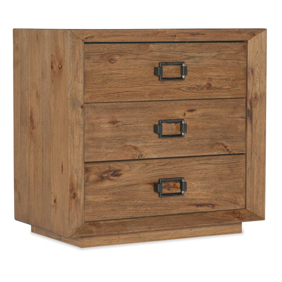 ddb73fa34a3a51f787fd358dd731b4cd Bedroom Big Sky Three Drawer Nightstand - Image 1