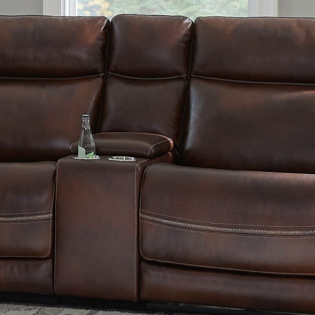 e5271f30457a6a62154637eccbb43cd4 Console - Cognac - Image 1