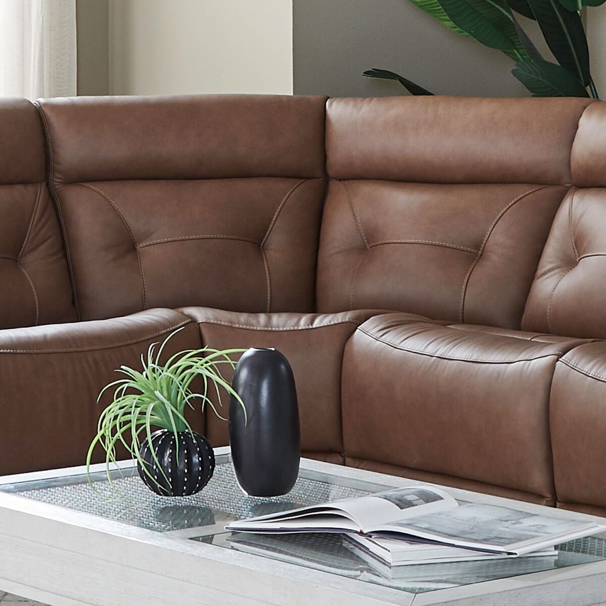 e83c58030c649492c11e89e628636778 Beckham Corner Wedge - Image 1