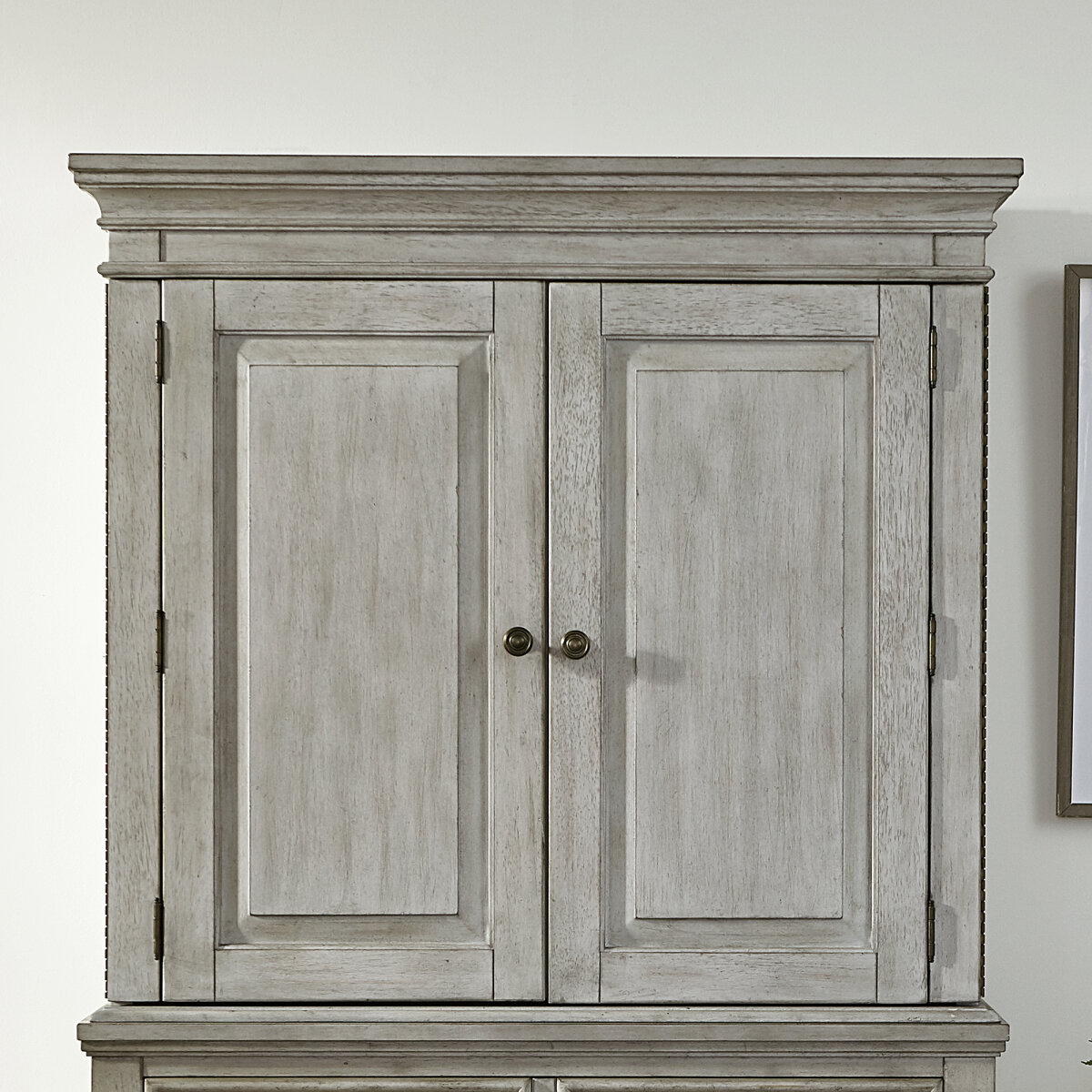 e9d4c517b164d150aba27e691926c4b4 Armoire Top - Image 1