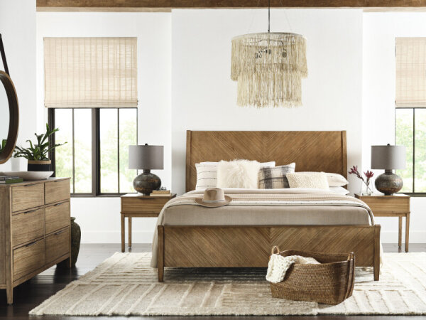 Cyrus Queen Sleigh Fb - Image 7