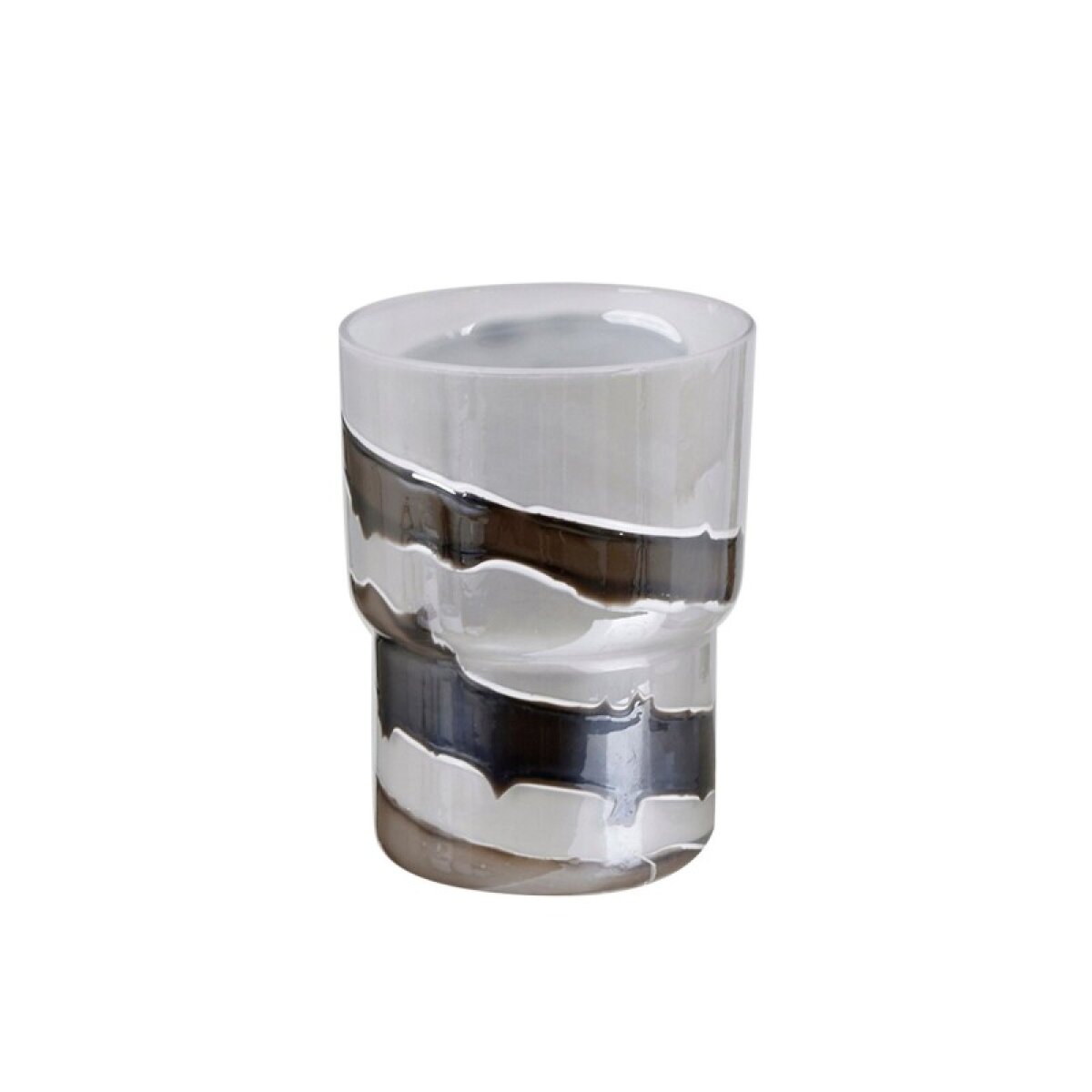 f5ac5aebf57e216d8b41254316052d15 Small Hendon Vase - Image 1