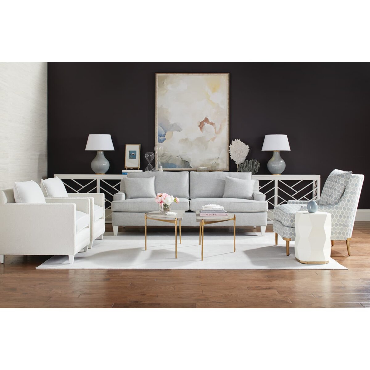 0a2459170e00490eba94cbe06233f6d5 Chelsey Sofa - Image 1